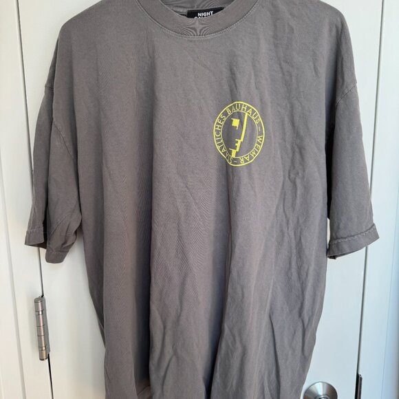 BRAND NEW Night Gallery Marcel Breuer Wassily Chair Shirt - Picture 3 of 7